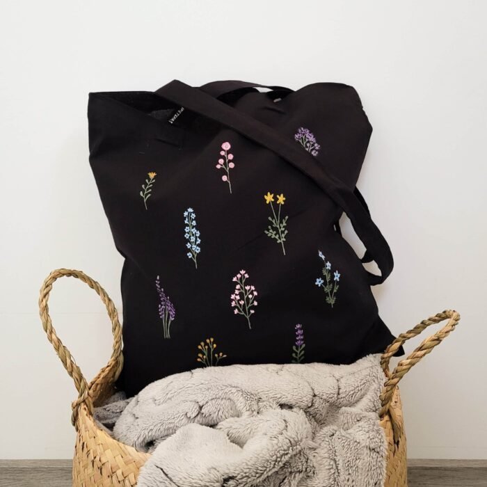 Tote Bag Negra Pintada A Mano - Limeteart - Imagen 1