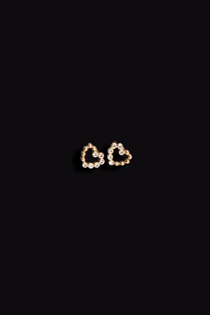 CO4 Pendientes acero con baño oro y zirconitas en forma de corazón - Perla MABE - Imagen 1