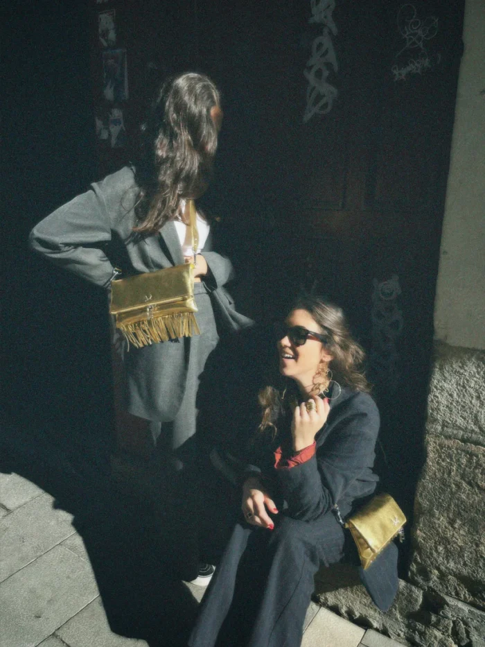 Bolso Roaring Dorado - Spicy Brand - Imagen 3